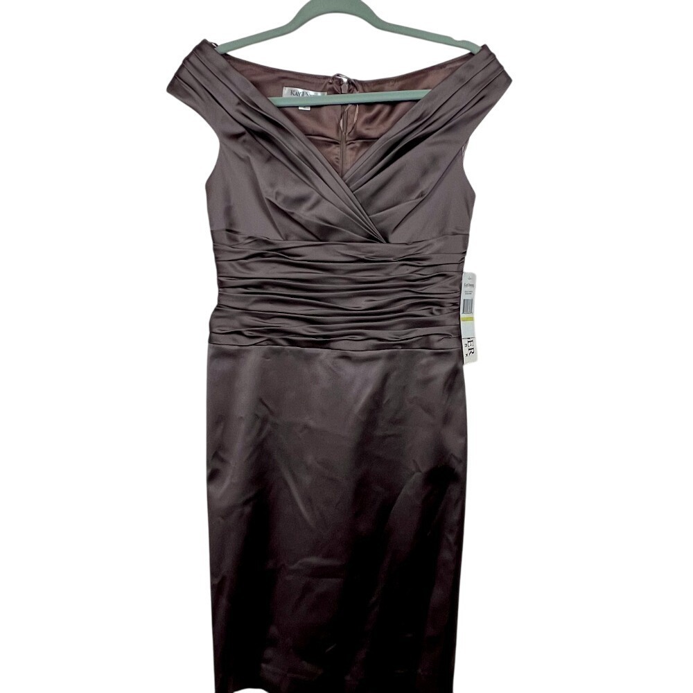 Kay Unger New York Cocktail Dress Satin Ruched Off Shoulder Mink Brown Size‎ 4